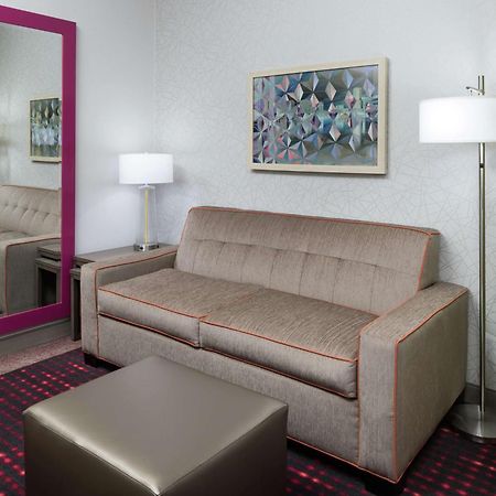 Home2 Suites By Hilton Orlando Airport Esterno foto